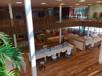 Projectiescherm bij EOSTA